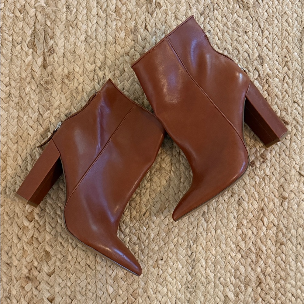 Steve Madden chestnut ankle booties